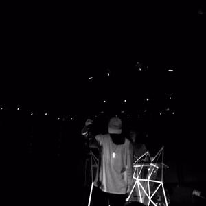 我和亲女疯狂做爰
